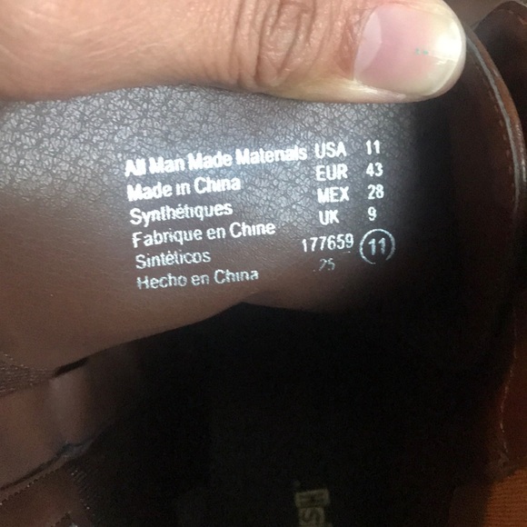 Heeled boots - Picture 6 of 7